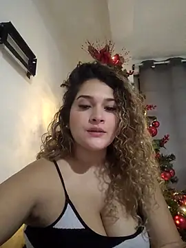 Sara smiiith211 online show from 5, 12, 2025