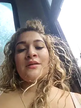 Sara smiiith211 online show from 20, 12, 2025