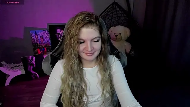 lily williamss online show from 28, 1, 2025