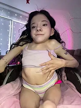 MiniSophiaa online show from 18, 1, 2025