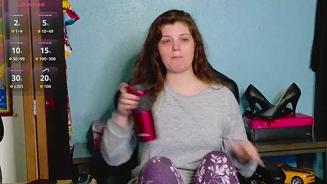 Snapshot of TreeJeanne chatting on 10, 11, 2025 TreeJeanne online show from 10, 11, 2025