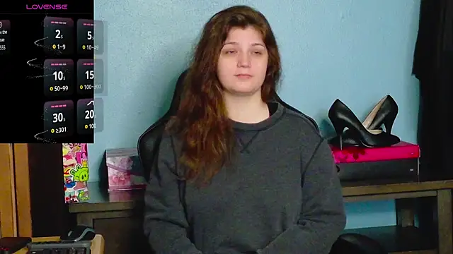 Snapshot of TreeJeanne chatting on 15, 11, 2025 TreeJeanne online show from 15, 11, 2025