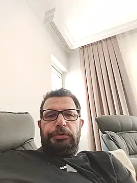 Snapshot of xozox chatting on 19, 7, 2026 xozox online show from 19, 7, 2026