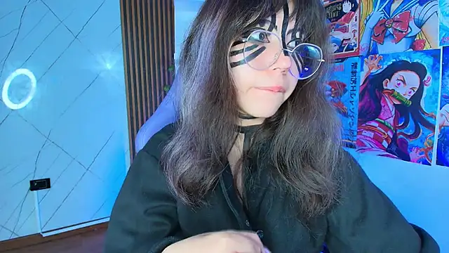 Snapshot of Purplee_Baby chatting on 13, 9, 2025 Purplee Baby online show from 13, 9, 2025