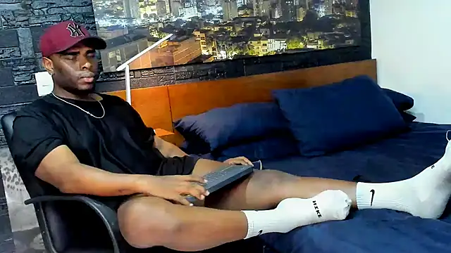 thomas santtos1 online show from 11, 3, 2025