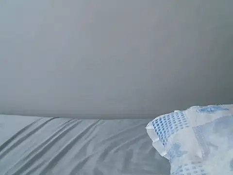 femaqueen online show from 9, 9, 2025