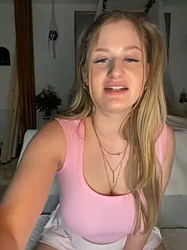 Snapshot of Busty-Ellie chatting on 29, 12, 2024 Busty-Ellie online show from 29, 12, 2024