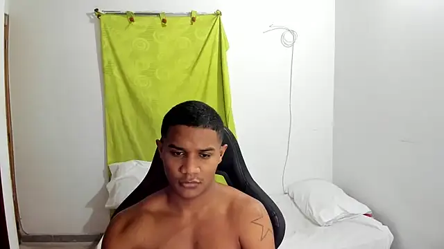 Snapshot of corzoethan chatting on 26, 6, 2026 corzoethan online show from 26, 6, 2026