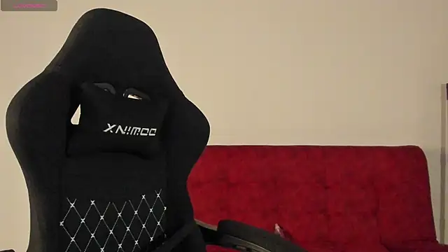 mally s1 online show from 5, 3, 2025