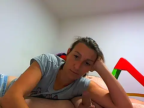 Snapshot of Kassandra_mike chatting on 20, 10, 2025 Kassandra mike online show from 20, 10, 2025