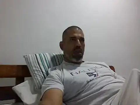 Snapshot of jackbigcock11 chatting on 2, 2, 2025 jackbigcock11 online show from 2, 2, 2025