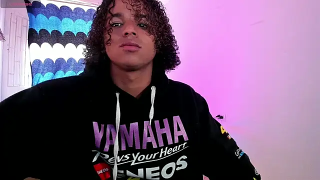 Noah Smith04 online show from 17, 7, 2026