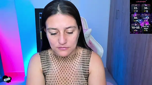 Snapshot of Saskyaa chatting on 21, 10, 2025 Saskyaa online show from 21, 10, 2025