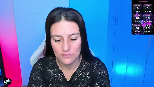 Snapshot of Saskyaa chatting on 19, 11, 2025 Saskyaa online show from 19, 11, 2025