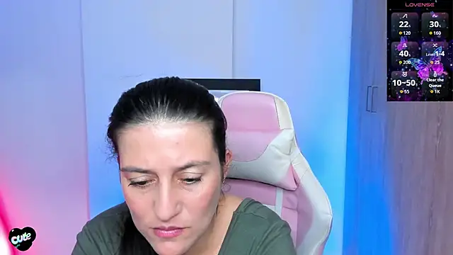 Snapshot of Saskyaa chatting on 26, 11, 2025 Saskyaa online show from 26, 11, 2025