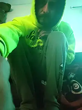 LongDickZee562 online show from 28, 12, 2024