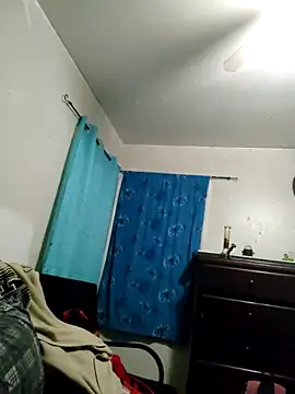 LongDickZee562 online show from 1, 2, 2025