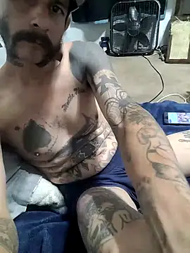 LongDickZee562 online show from 20, 10, 2025