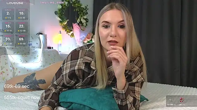 Snapshot of Maria_Shy chatting on 11, 9, 2025 Maria Shy online show from 11, 9, 2025