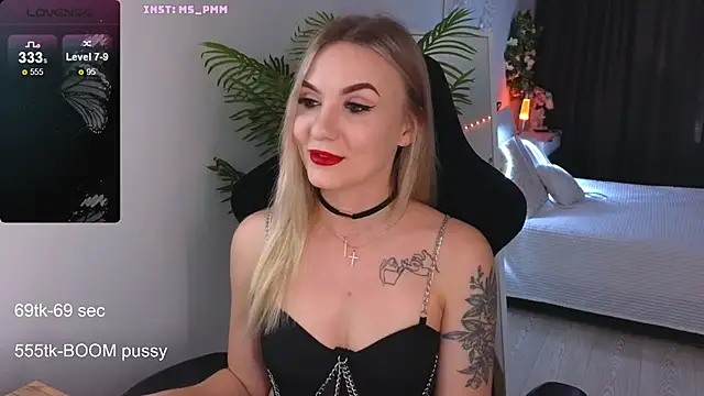 Snapshot of Maria_Shy chatting on 25, 9, 2025 Maria Shy online show from 25, 9, 2025