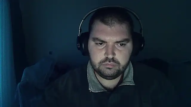 KIZLAZIMYaa online show from 7, 3, 2026