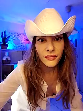 Luna Kitanna online show from 15, 11, 2025