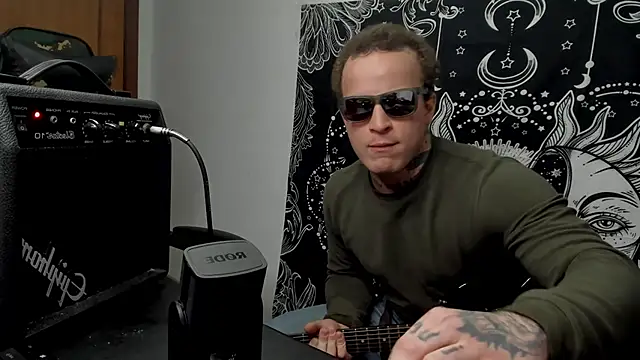 layneinchains online show from 21, 12, 2024