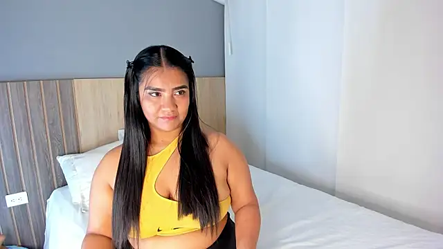 hannnasmith online show from 6, 11, 2025