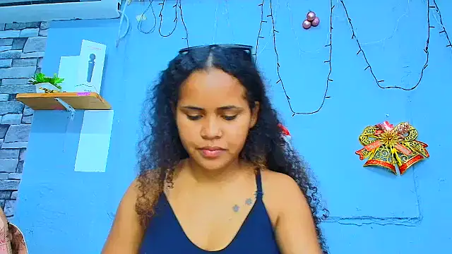 makena18 online show from 4, 1, 2025