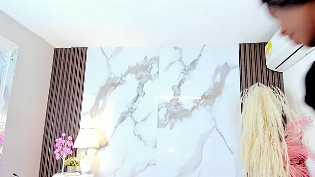 aidaadams online show from 15, 2, 2025