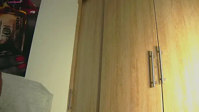 aidaadams online show from 3, 11, 2025