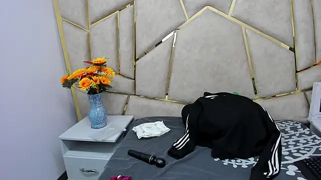 Snapshot of Kloe_Candy1 chatting on 12, 11, 2025 Kloe Candy1 online show from 12, 11, 2025