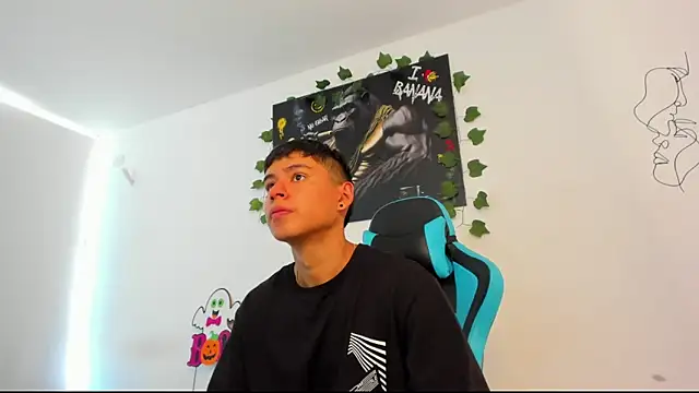 Snapshot of Bray_Kevin chatting on 19, 1, 2025 Bray Kevin online show from 19, 1, 2025