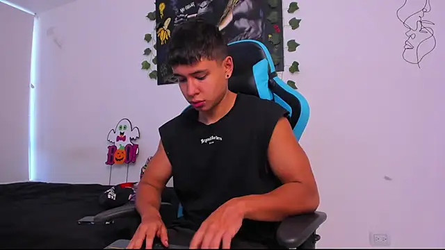 Snapshot of Bray_Kevin chatting on 21, 1, 2025 Bray Kevin online show from 21, 1, 2025