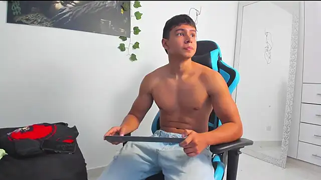 Snapshot of Bray_Kevin chatting on 14, 2, 2025 Bray Kevin online show from 14, 2, 2025