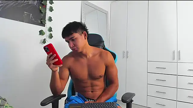 Snapshot of Bray_Kevin chatting on 11, 9, 2025 Bray Kevin online show from 11, 9, 2025