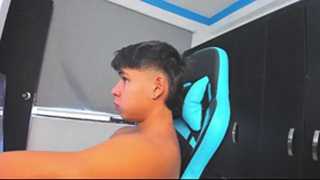 Snapshot of Bray_Kevin chatting on 29, 10, 2025 Bray Kevin online show from 29, 10, 2025