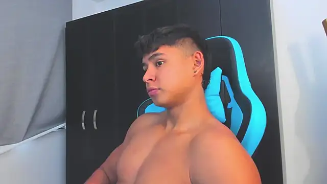 Snapshot of Bray_Kevin chatting on 22, 12, 2025 Bray Kevin online show from 22, 12, 2025