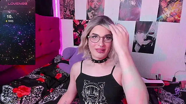 Violetx moon online show from 4, 3, 2026