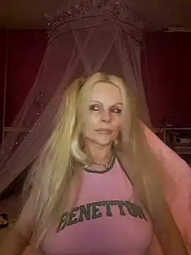 Snapshot of Angeldevilus chatting on 15, 7, 2026 Angeldevilus online show from 15, 7, 2026