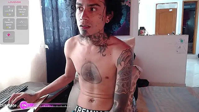 Snapshot of Tiffany_prettygirl chatting on 20, 2, 2026 Tiffany prettygirl online show from 20, 2, 2026