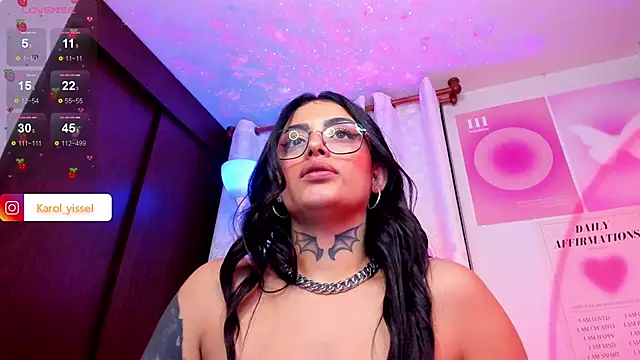 Snapshot of Hinataw33d01 chatting on 20, 12, 2024 Hinataw33d01 online show from 20, 12, 2024