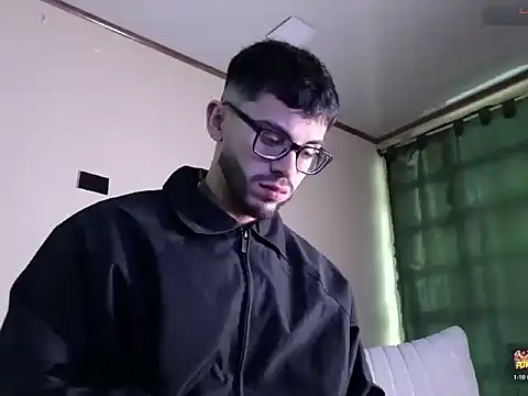 Phantom Bigger1 online show from 17, 4, 2026