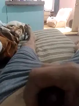 alexisxxxporno online show from 15, 4, 2026