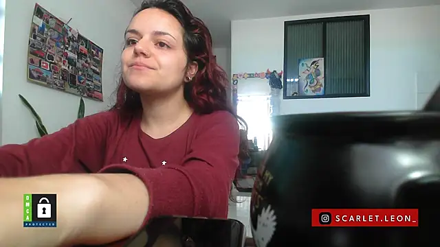 Scarletleon77 online show from 21, 10, 2025