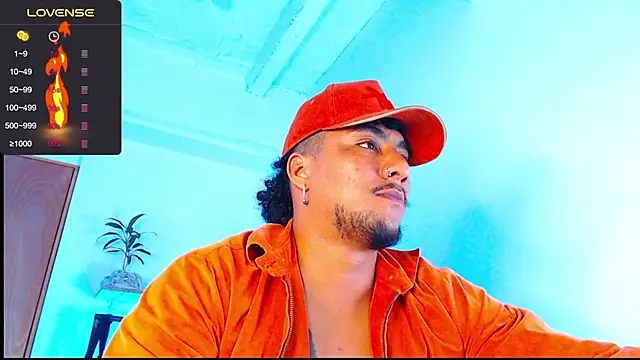 yosoy enzo2020 online show from 6, 1, 2025