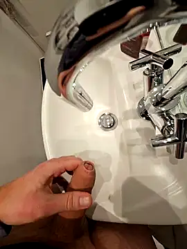 Snapshot of thesmiledoc chatting on 25, 12, 2024 thesmiledoc online show from 25, 12, 2024