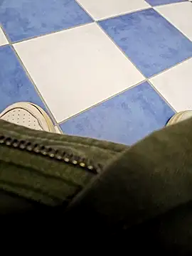 Snapshot of thesmiledoc chatting on 10, 2, 2025 thesmiledoc online show from 10, 2, 2025