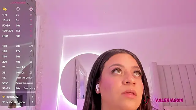 sarah-bonneth online show from 16, 2, 2025