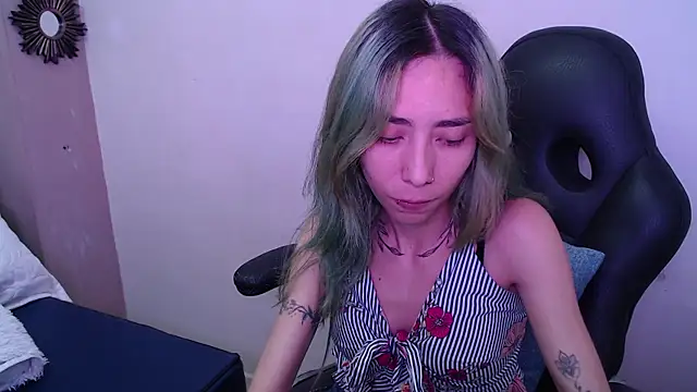 Snapshot of Erika_Stevens chatting on 23, 11, 2025 Erika Stevens online show from 23, 11, 2025